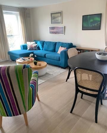 2 Bedroom Chelsea Apartment Лондон Екстериор снимка