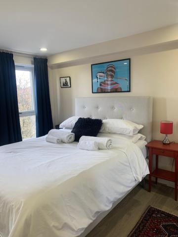 2 Bedroom Chelsea Apartment Лондон Екстериор снимка