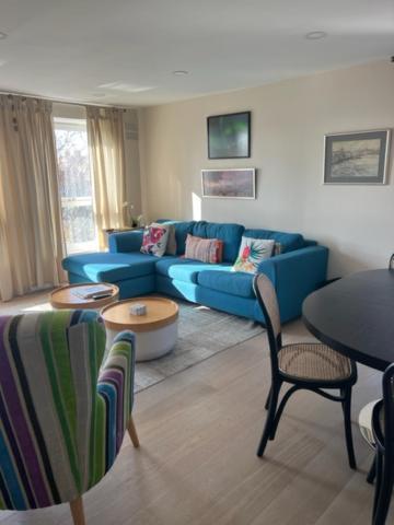 2 Bedroom Chelsea Apartment Лондон Екстериор снимка